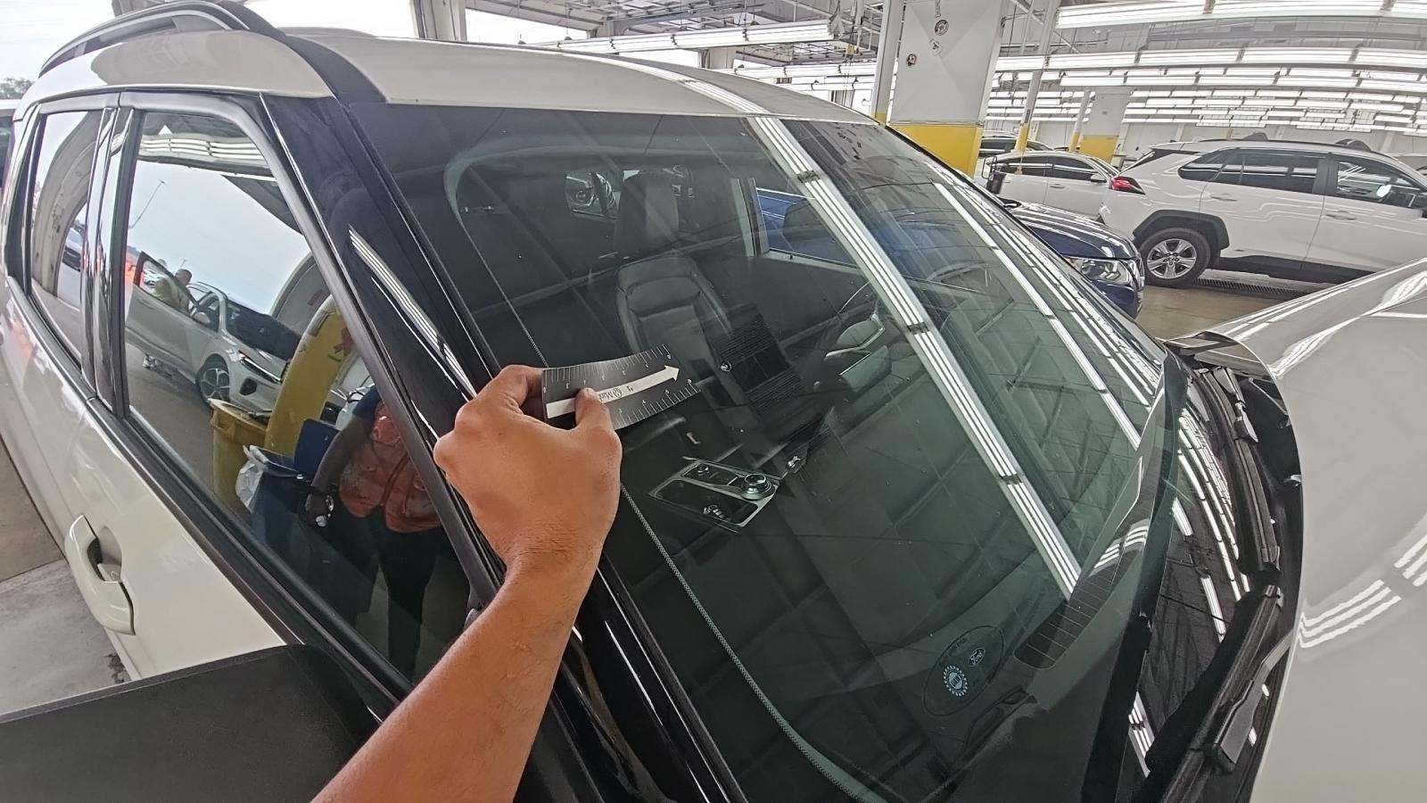 2022 Ford Explorer XLT AWD