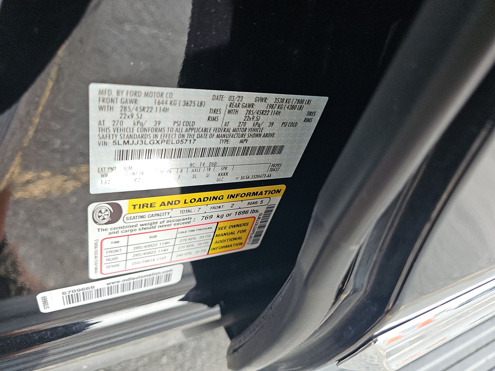 2023 Lincoln Navigator L Reserve AWD