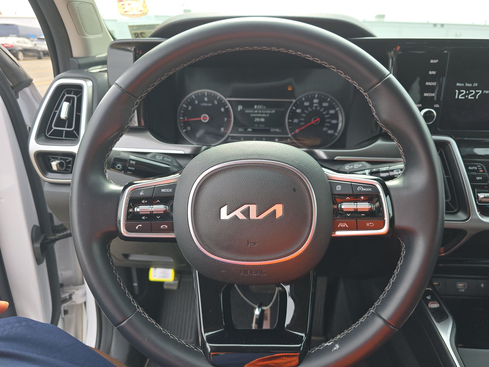 2023 Kia Sorento S FWD