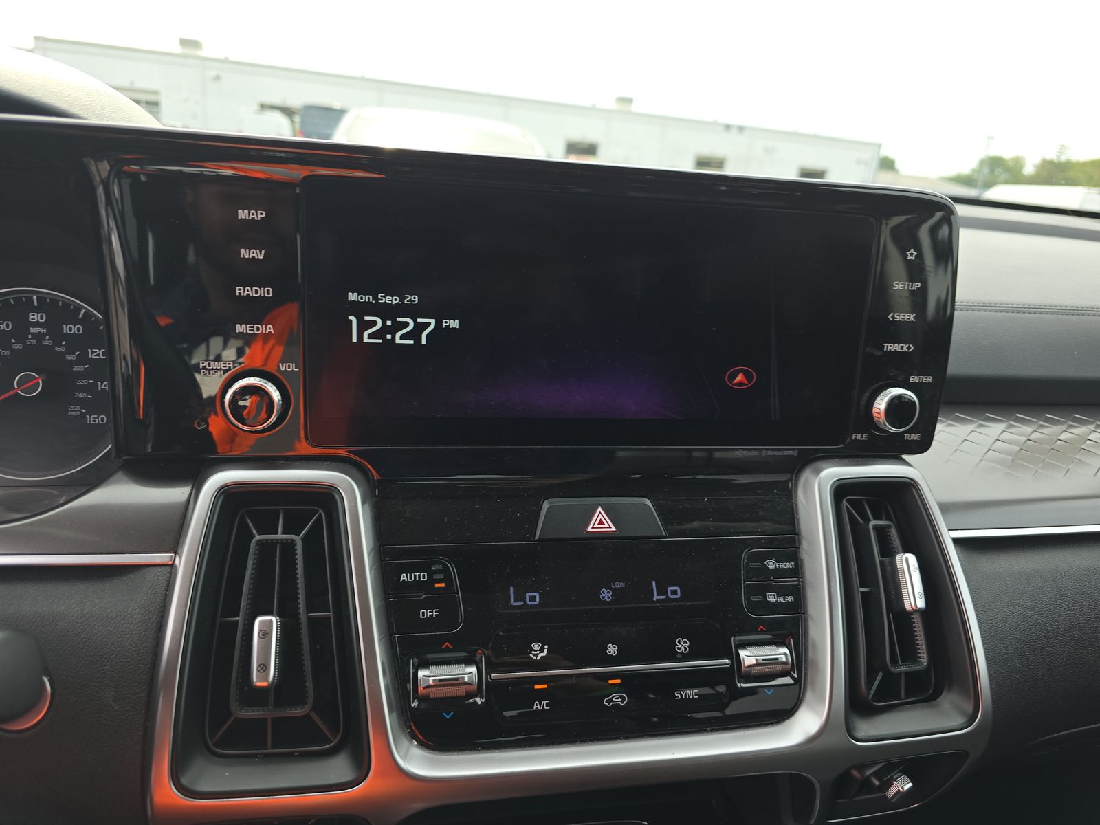 2023 Kia Sorento S FWD