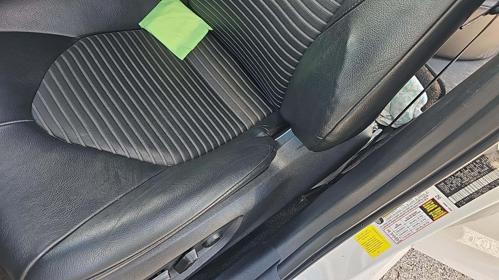 2023 Toyota Camry SE FWD