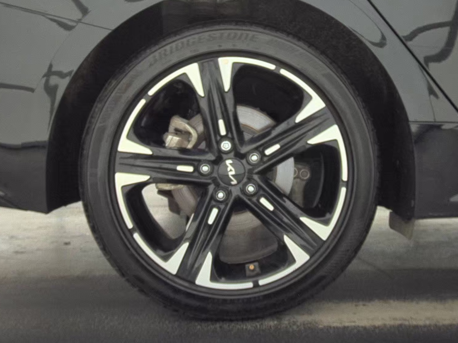 2023 Kia K5 GT-Line FWD