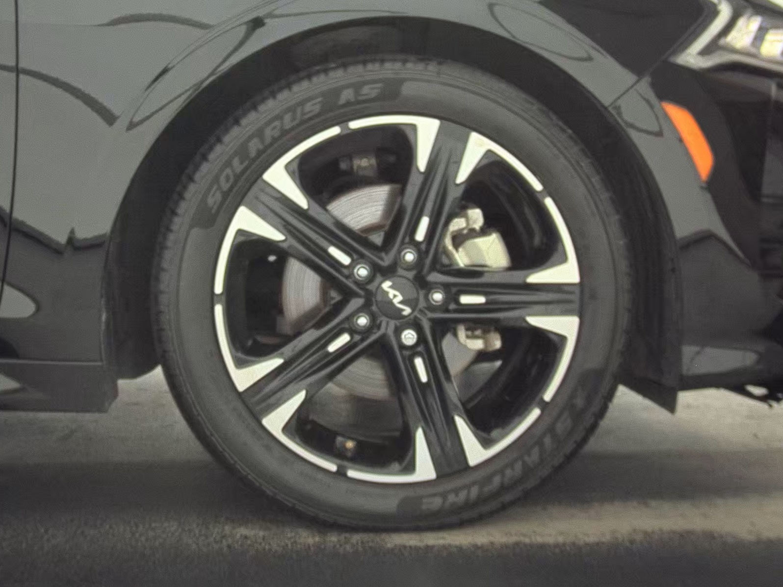 2023 Kia K5 GT-Line FWD