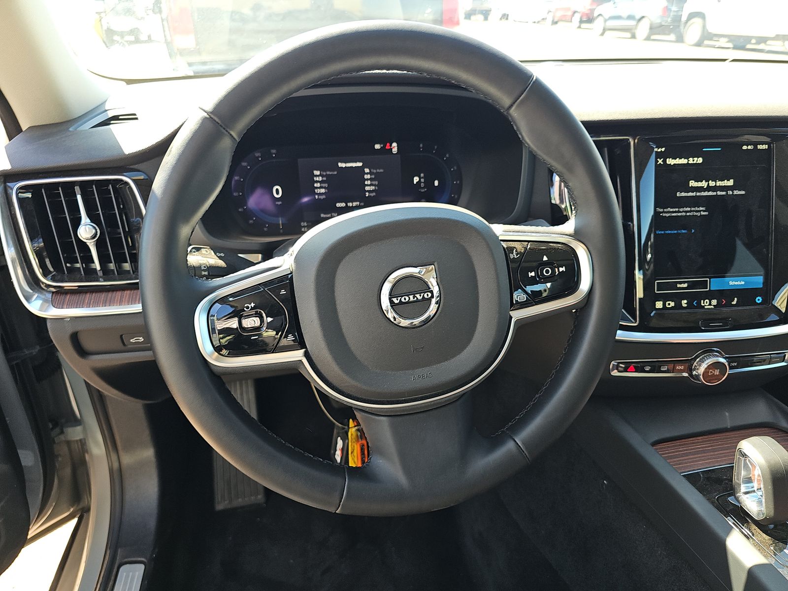 2025 Volvo S60 B5 Plus FWD