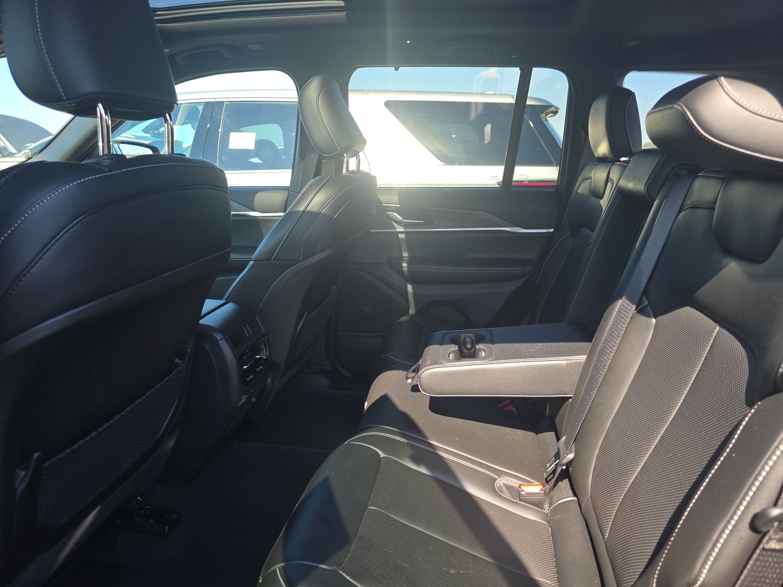 2024 Jeep Grand Cherokee Limited AWD