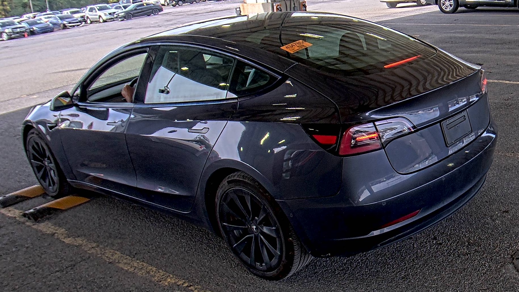 2022 Tesla Model 3 Standard Range RWD