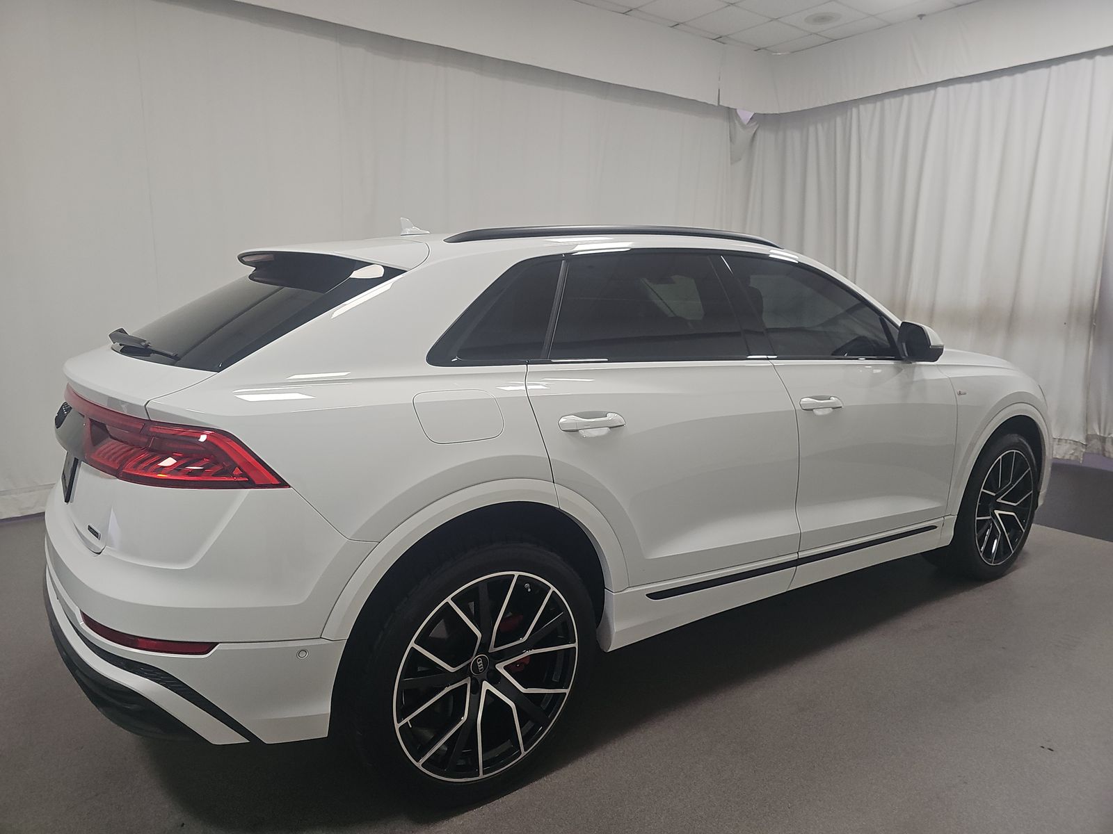 2023 Audi Q8 Premium Plus AWD