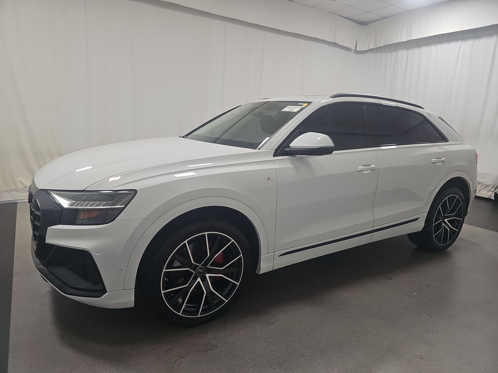 2023 Audi Q8 Premium Plus AWD