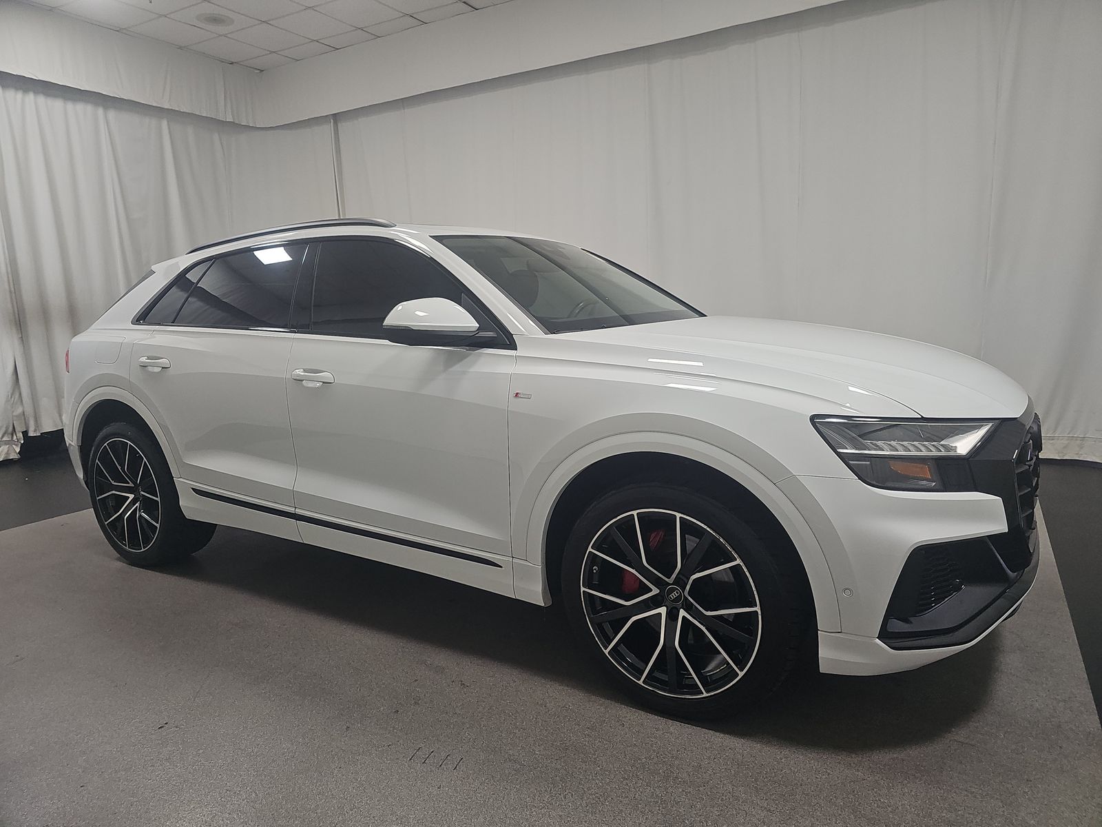 2023 Audi Q8 Premium Plus AWD