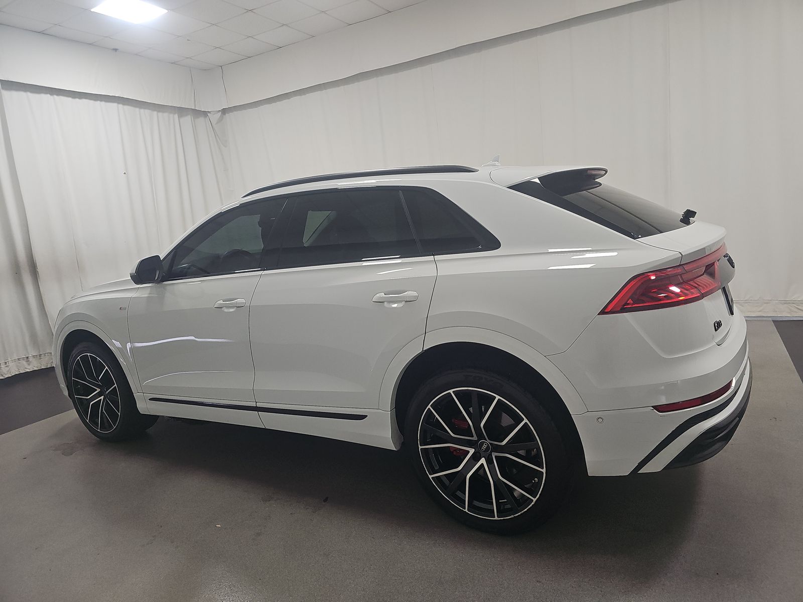 2023 Audi Q8 Premium Plus AWD