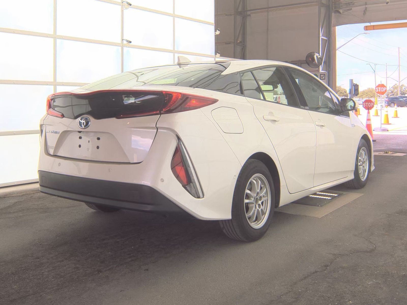 2017 Toyota Prius Prime Advanced FWD