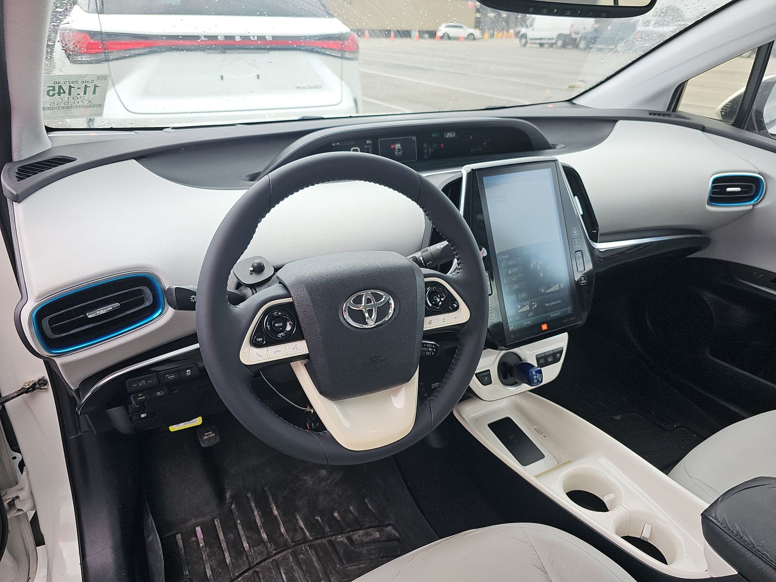 2017 Toyota Prius Prime Advanced FWD