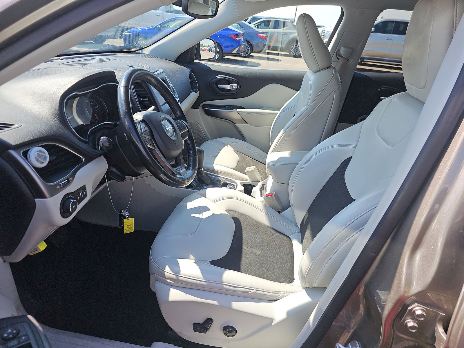 2021 Jeep Cherokee Latitude Plus FWD