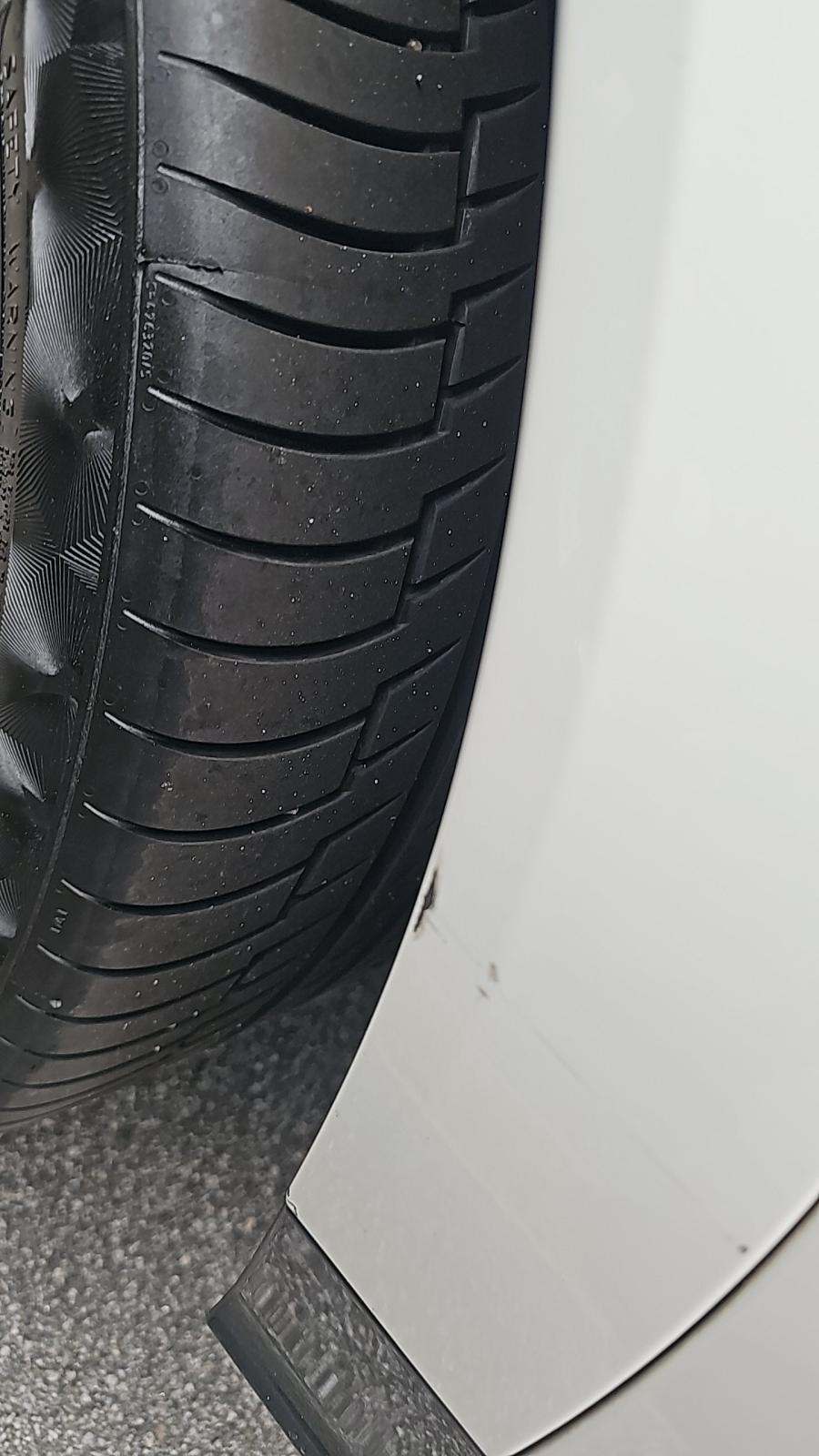 2022 BMW X6 xDrive40i AWD