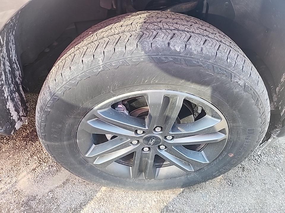 2023 Ford F-150 Lariat AWD