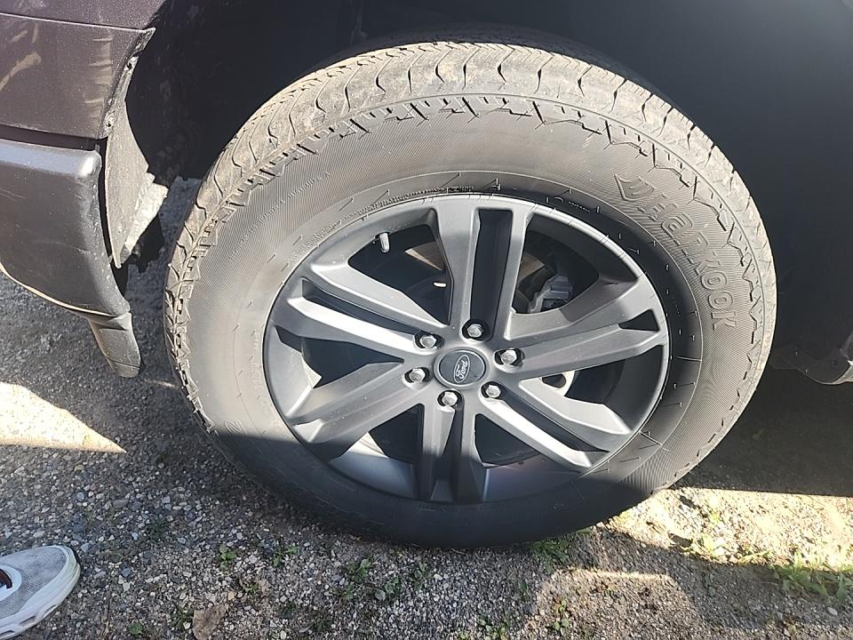 2023 Ford F-150 Lariat AWD