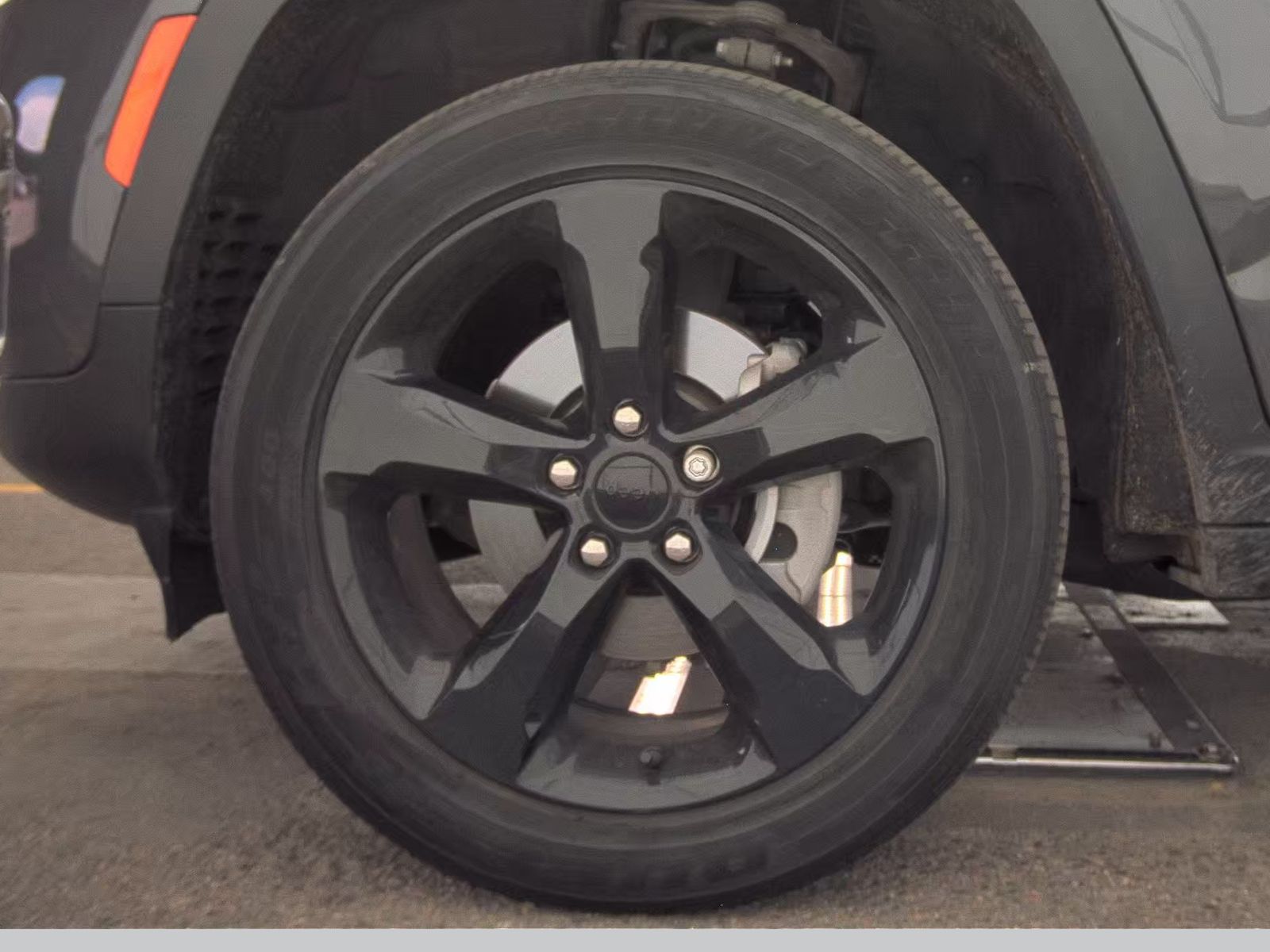 2022 Jeep Grand Cherokee Altitude AWD