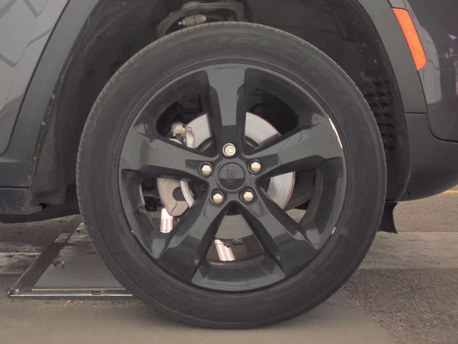 2022 Jeep Grand Cherokee Altitude AWD