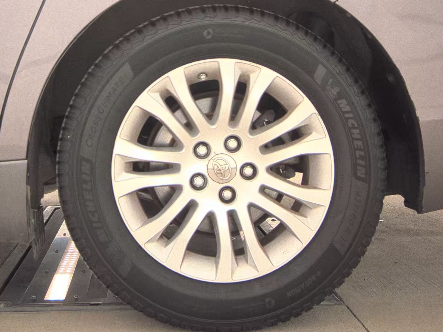 2015 Toyota Sienna XLE FWD