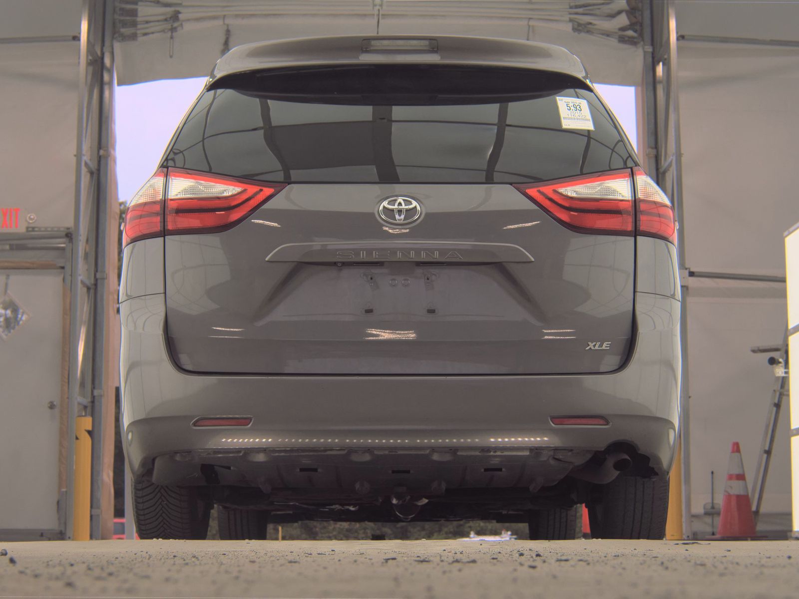 2015 Toyota Sienna XLE FWD