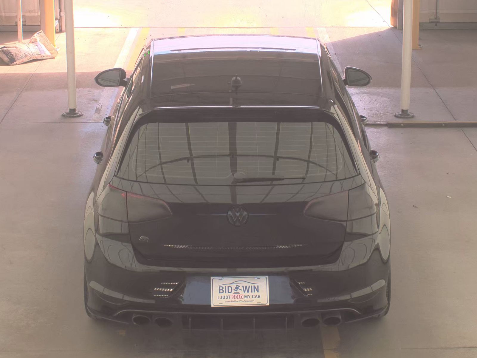 2016 Volkswagen Golf R 2.0T AWD