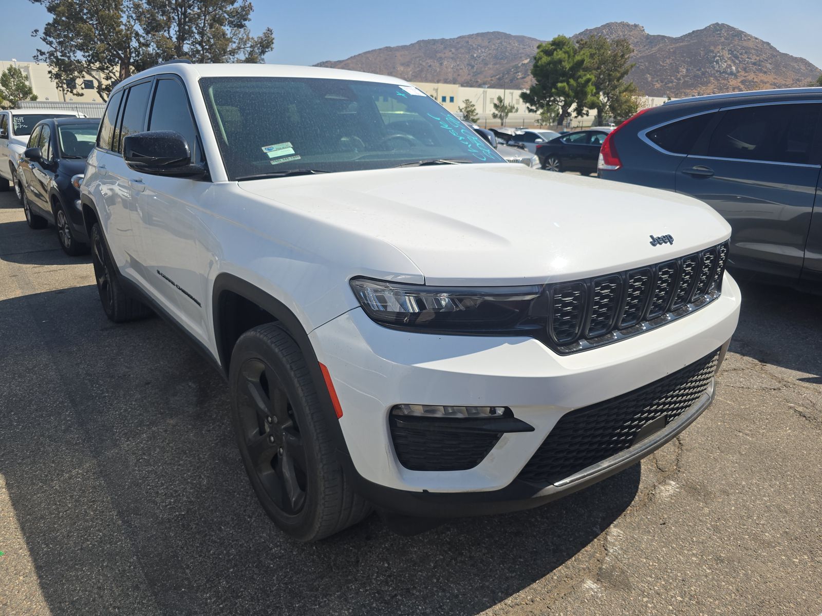 2023 Jeep Grand Cherokee Limited RWD