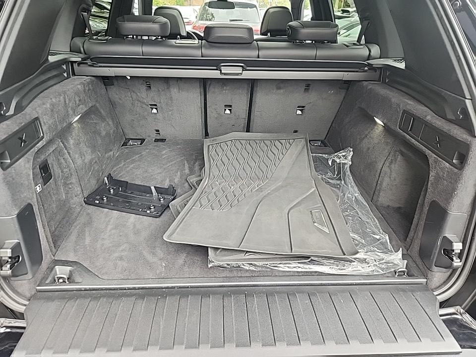 2023 BMW X5 M50i AWD