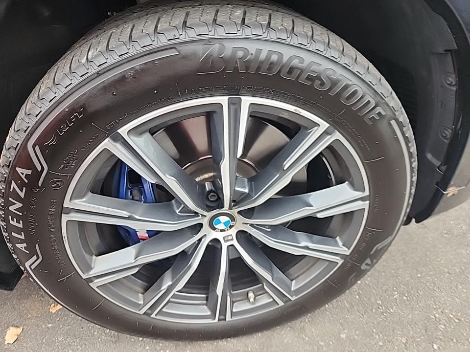 2023 BMW X5 M50i AWD
