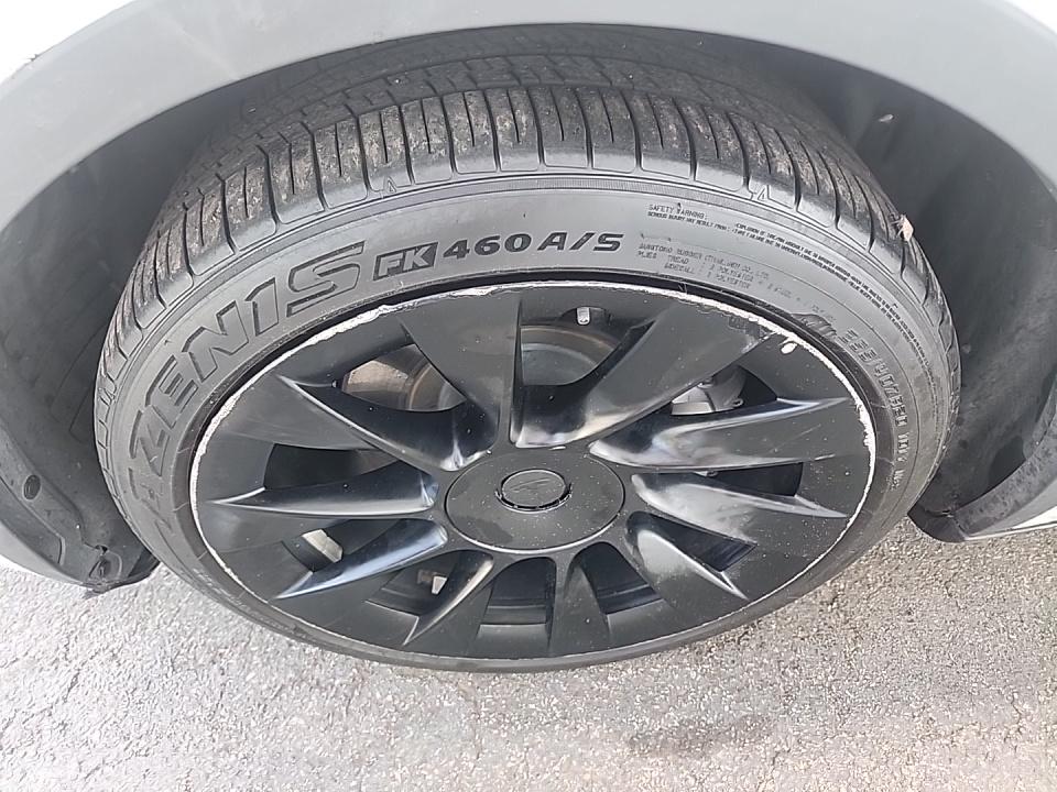 2021 Tesla Model Y Long Range AWD