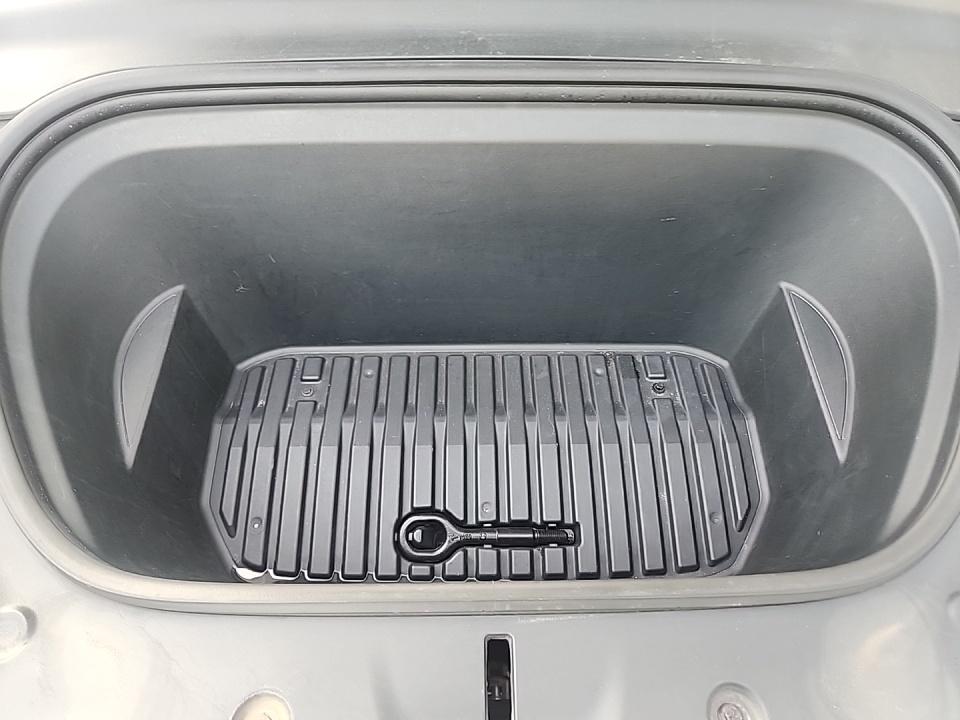 2021 Tesla Model Y Long Range AWD