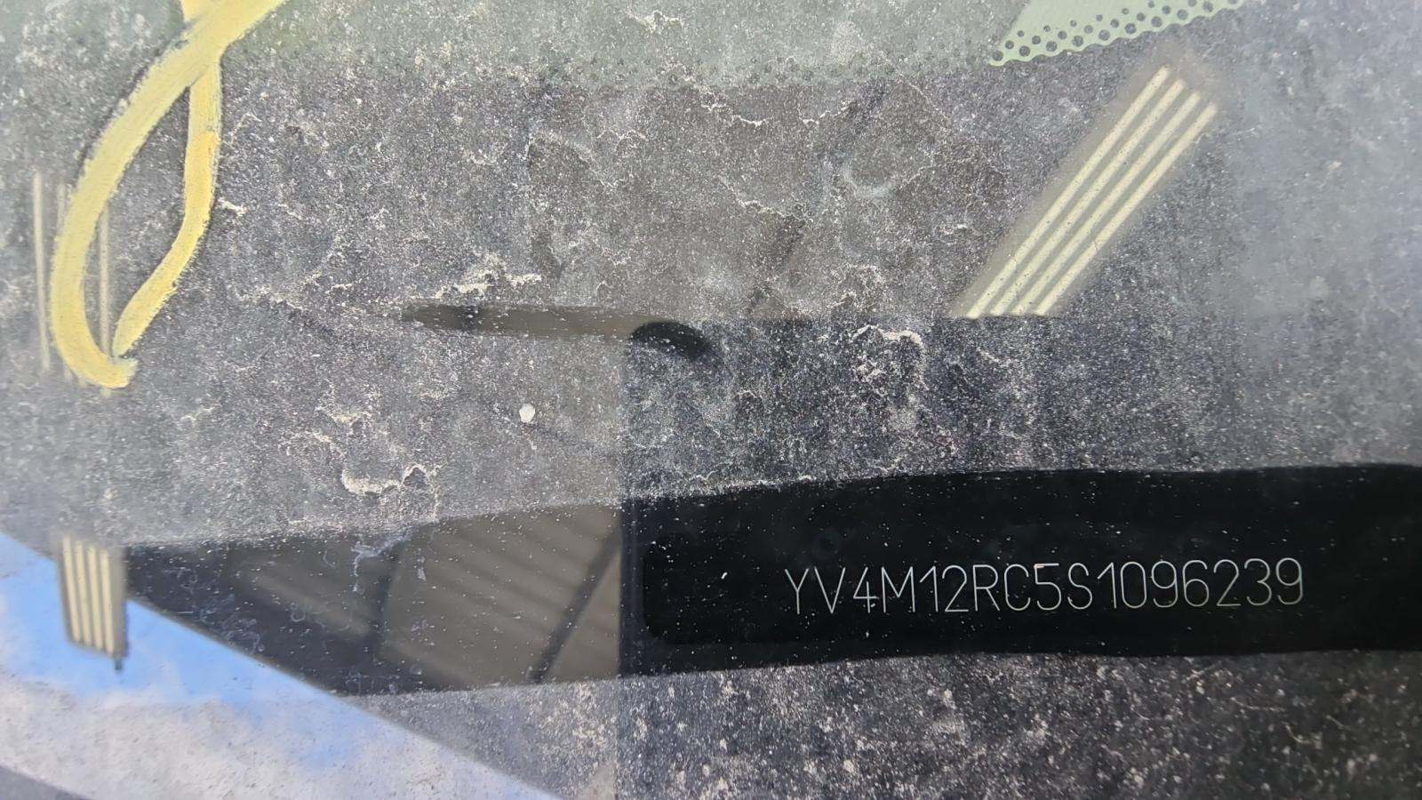 2025 Volvo XC60 B5 Plus AWD