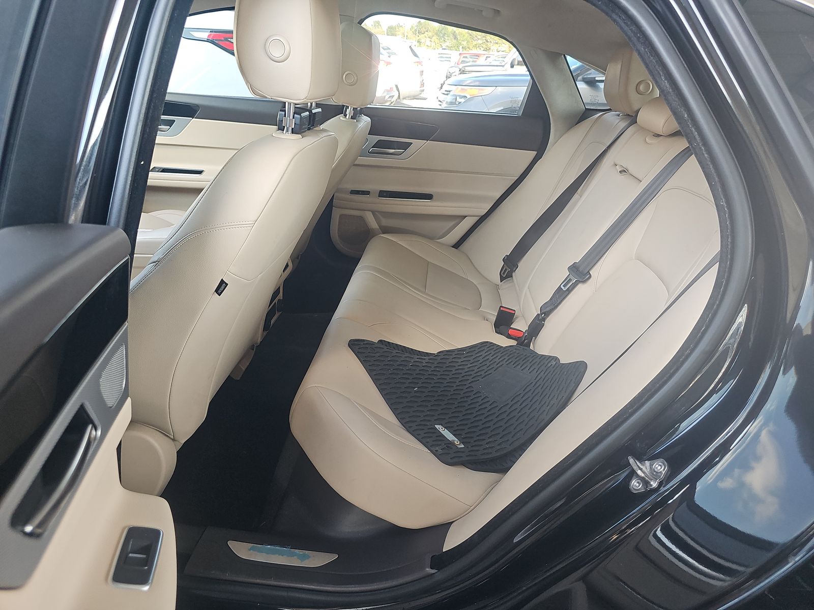 2020 Jaguar XF 25t Premium AWD