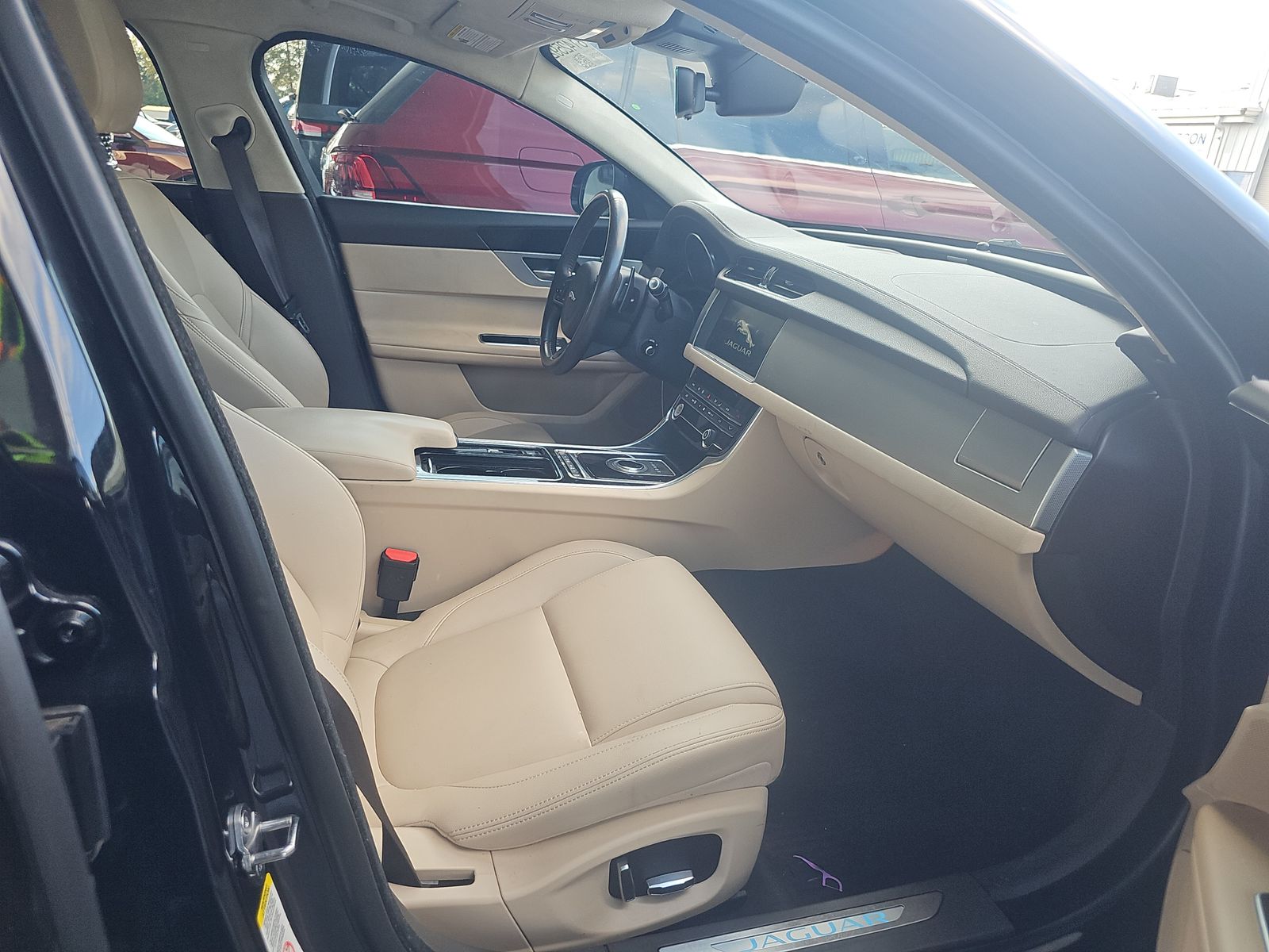 2020 Jaguar XF 25t Premium AWD