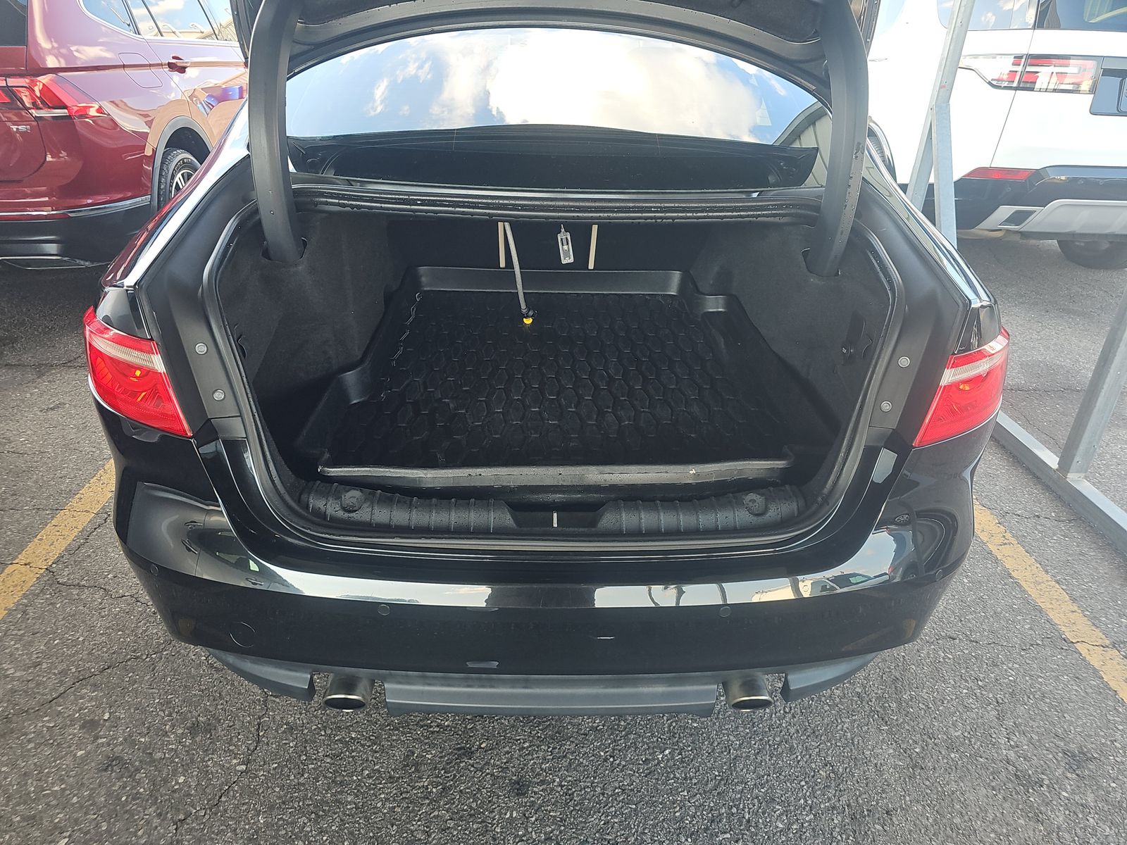 2020 Jaguar XF 25t Premium AWD