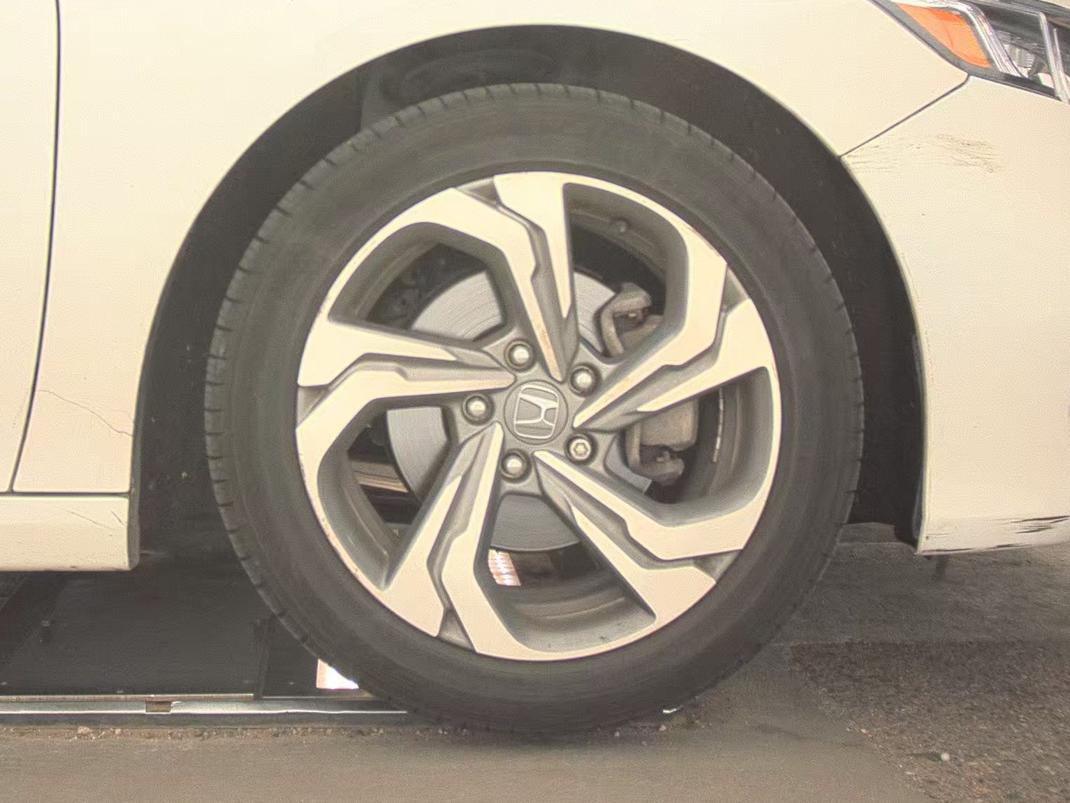 2019 Honda Accord EX FWD