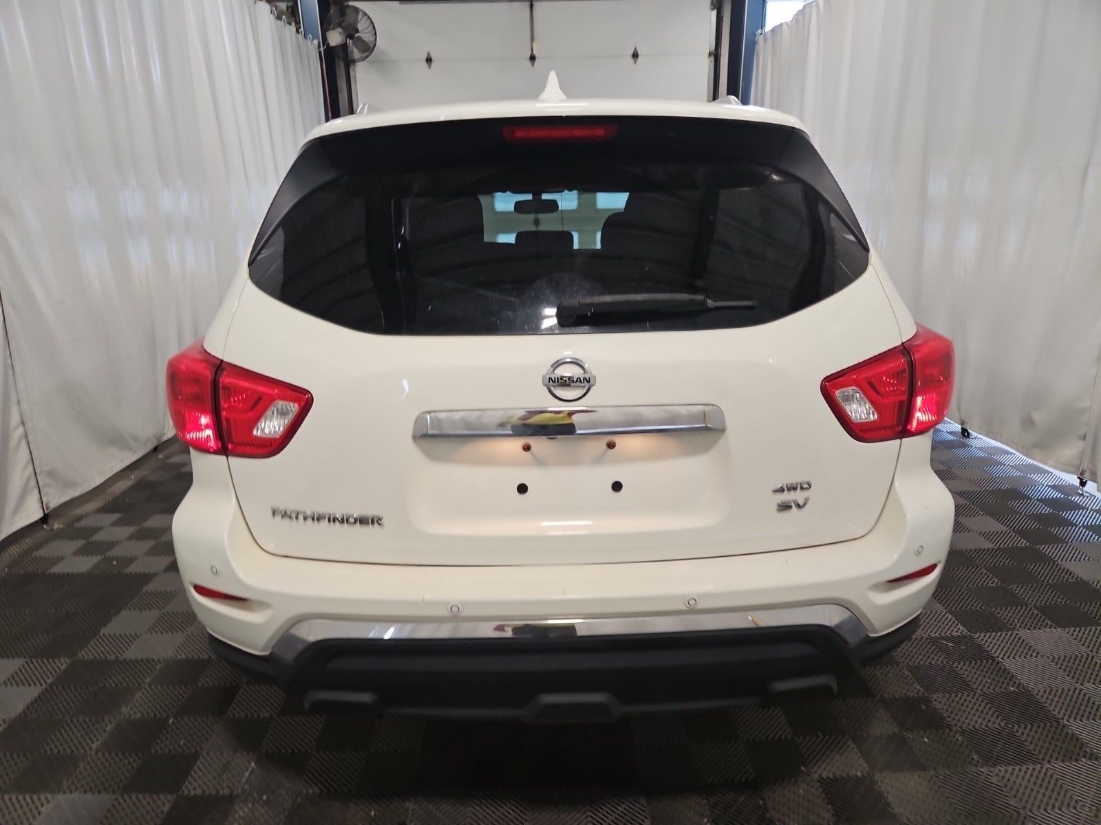 2020 Nissan Pathfinder SV AWD