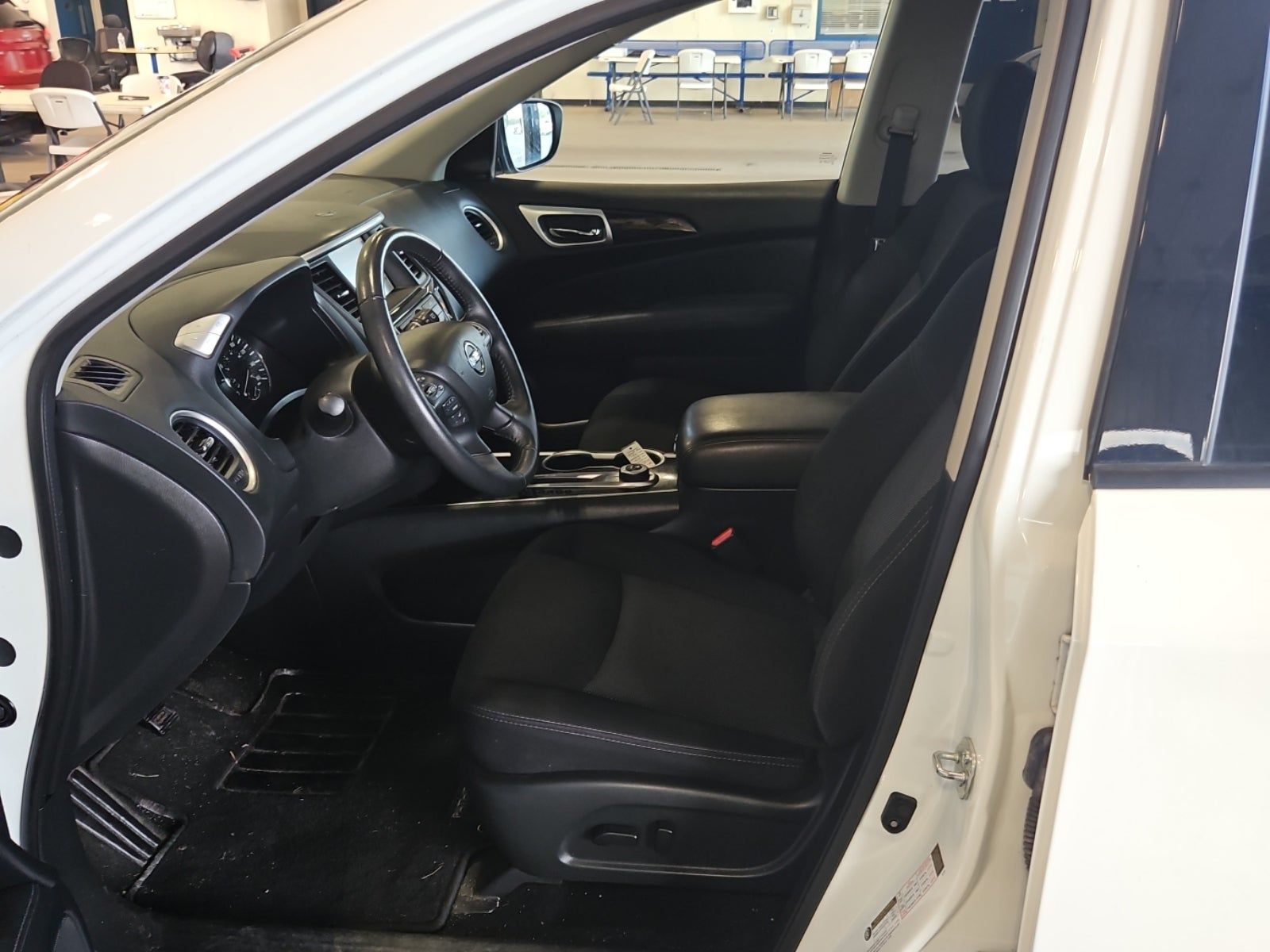 2020 Nissan Pathfinder SV AWD