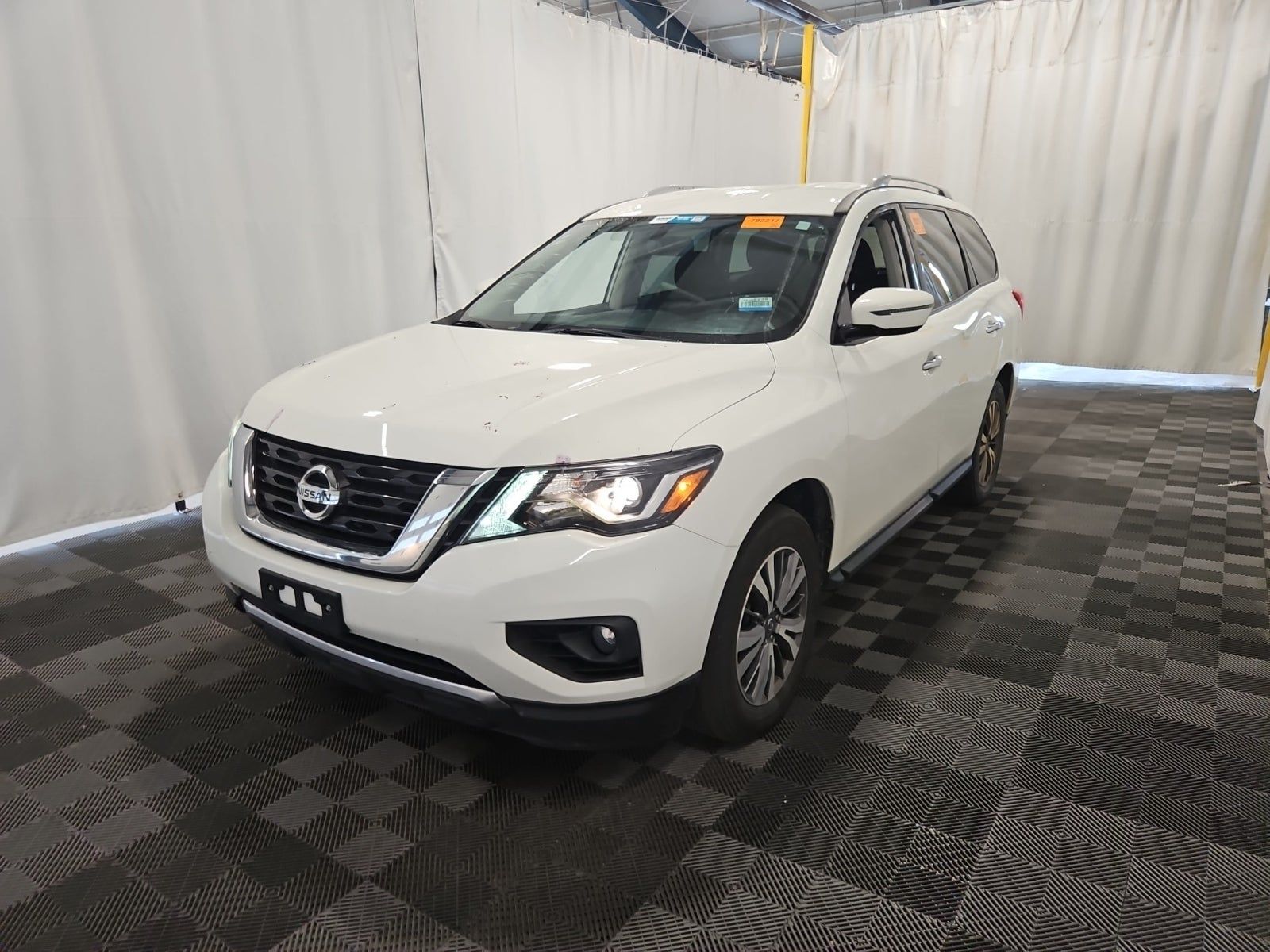 2020 Nissan Pathfinder SV AWD