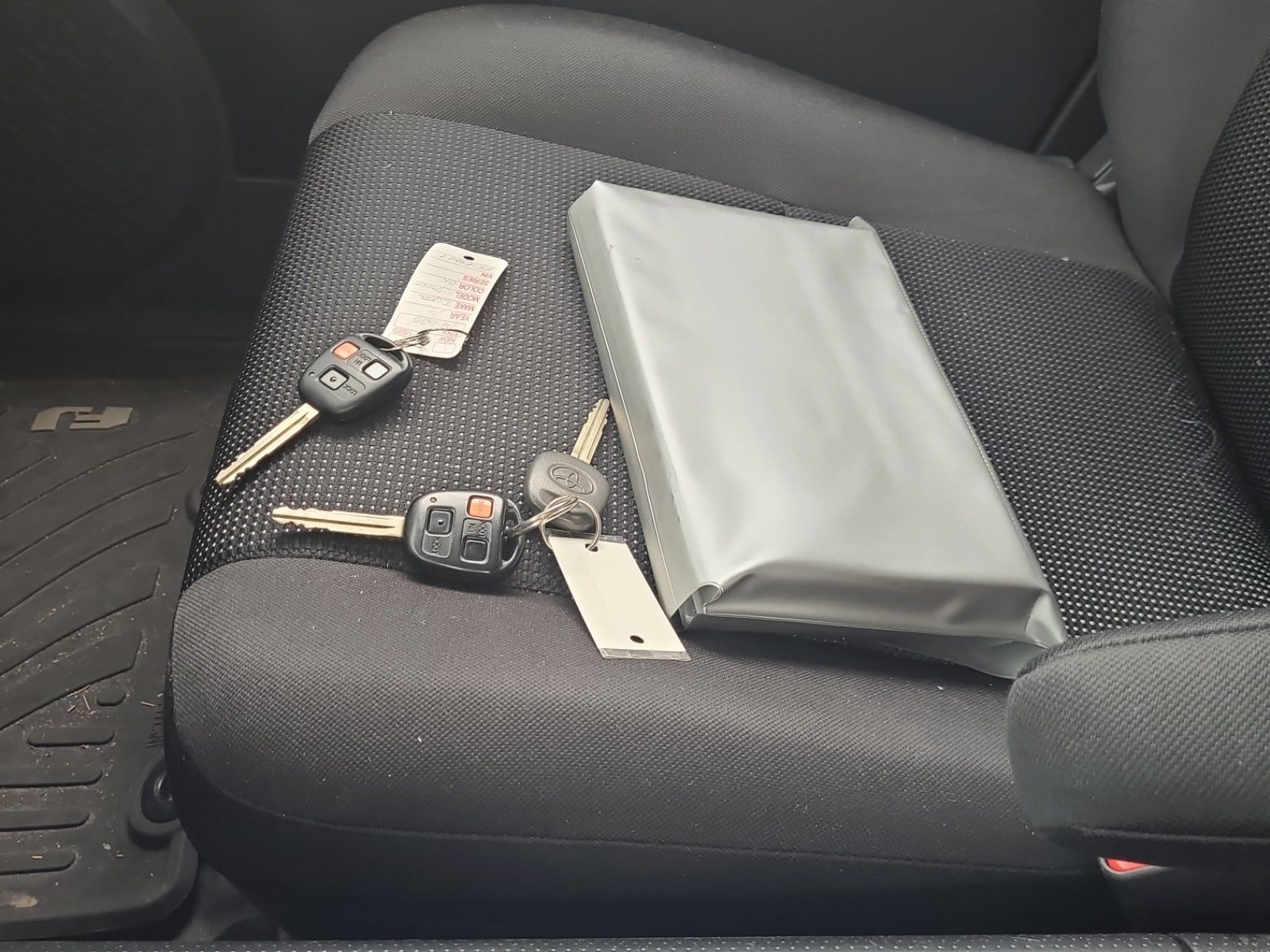 2014 Toyota FJ Cruiser Base AWD