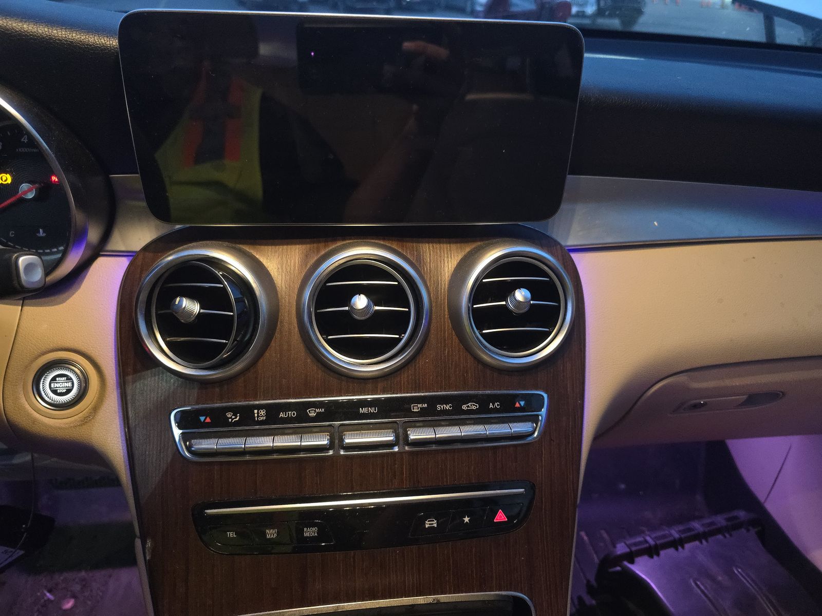 2022 Mercedes-Benz GLC GLC 300 RWD