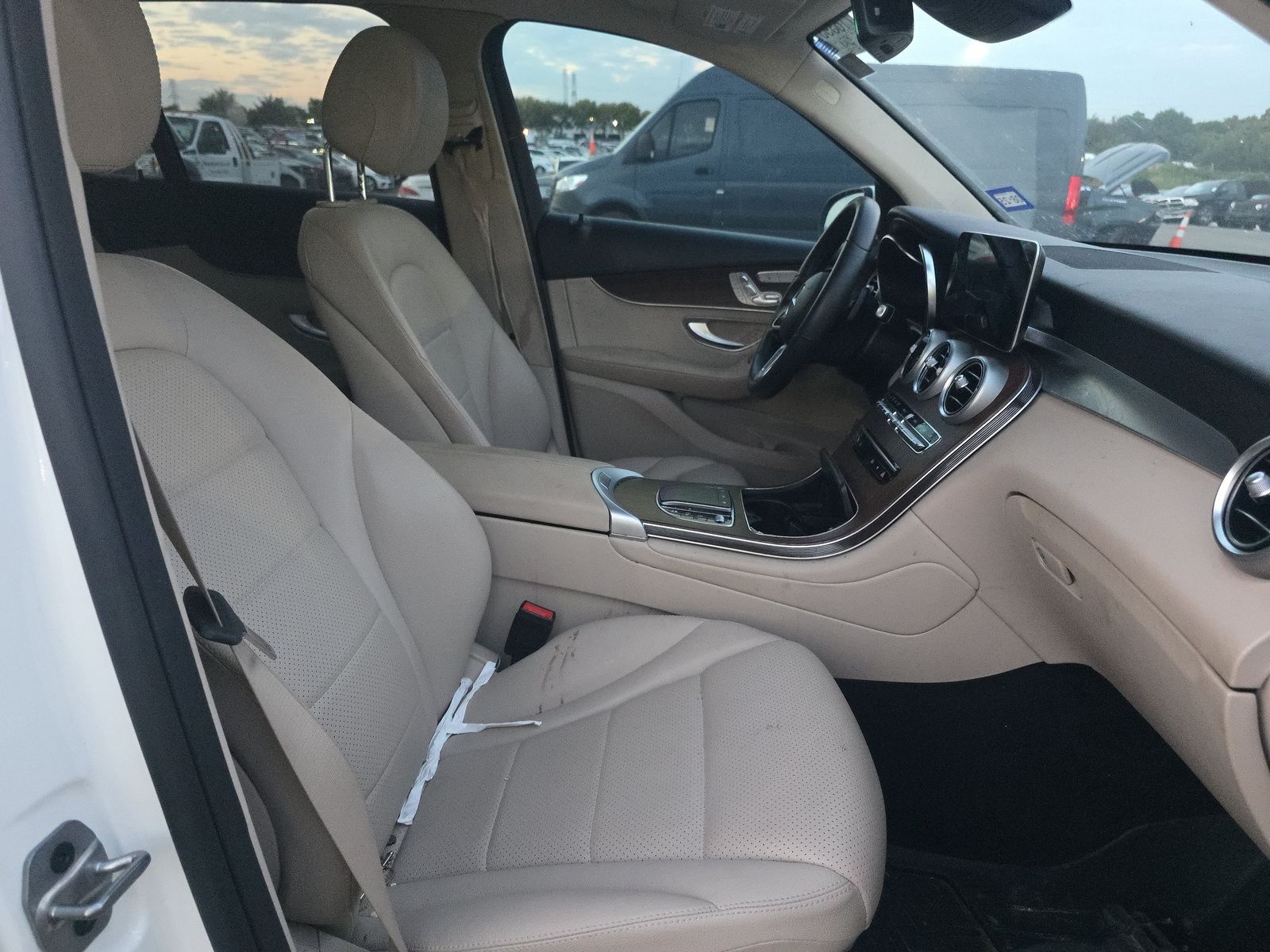 2022 Mercedes-Benz GLC GLC 300 RWD