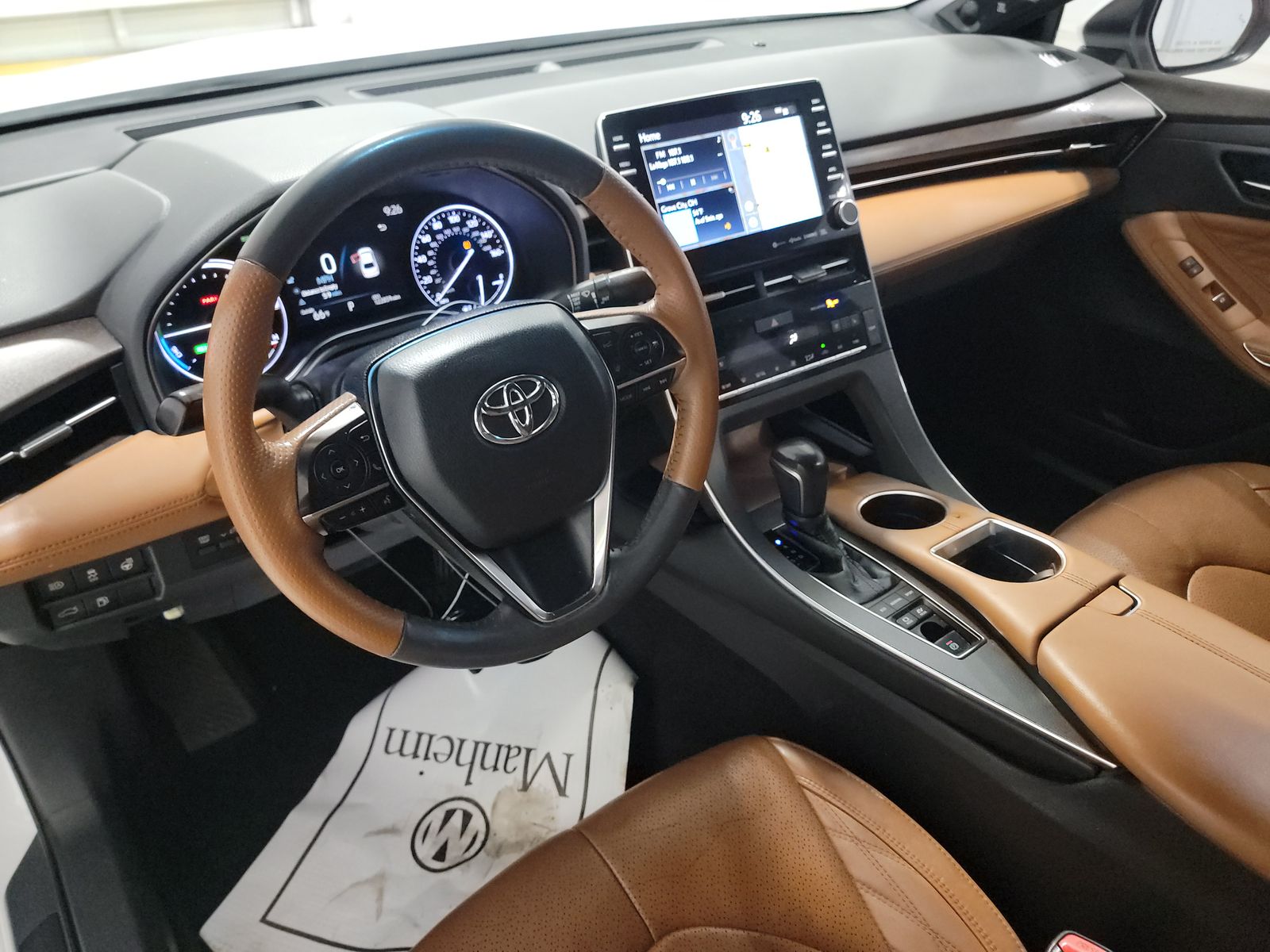 2020 Toyota Avalon Hybrid Limited FWD