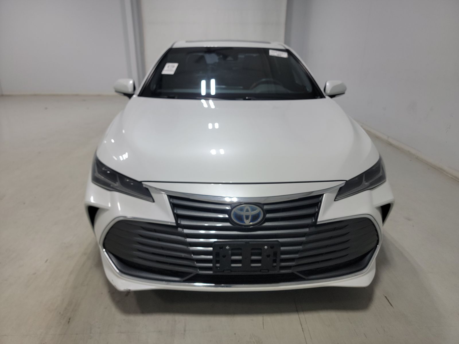 2020 Toyota Avalon Hybrid Limited FWD