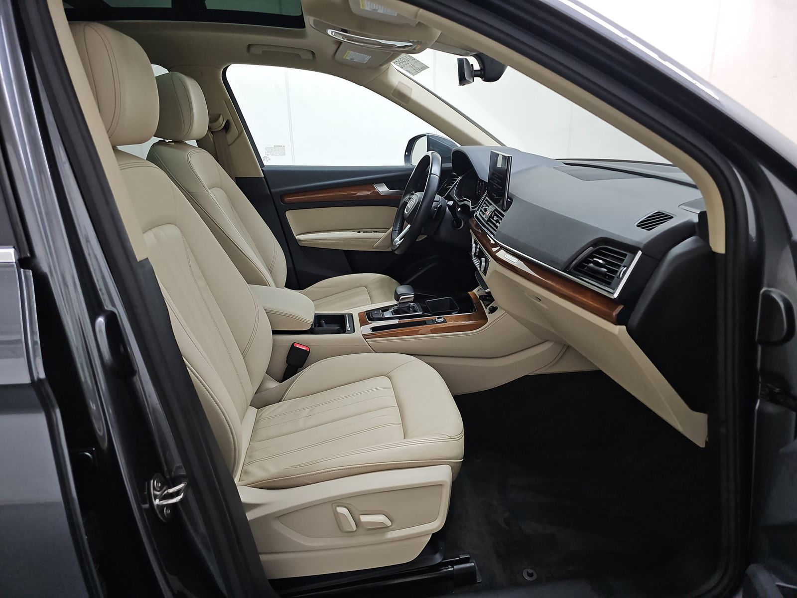 2022 Audi Q5 S line Premium Plus AWD