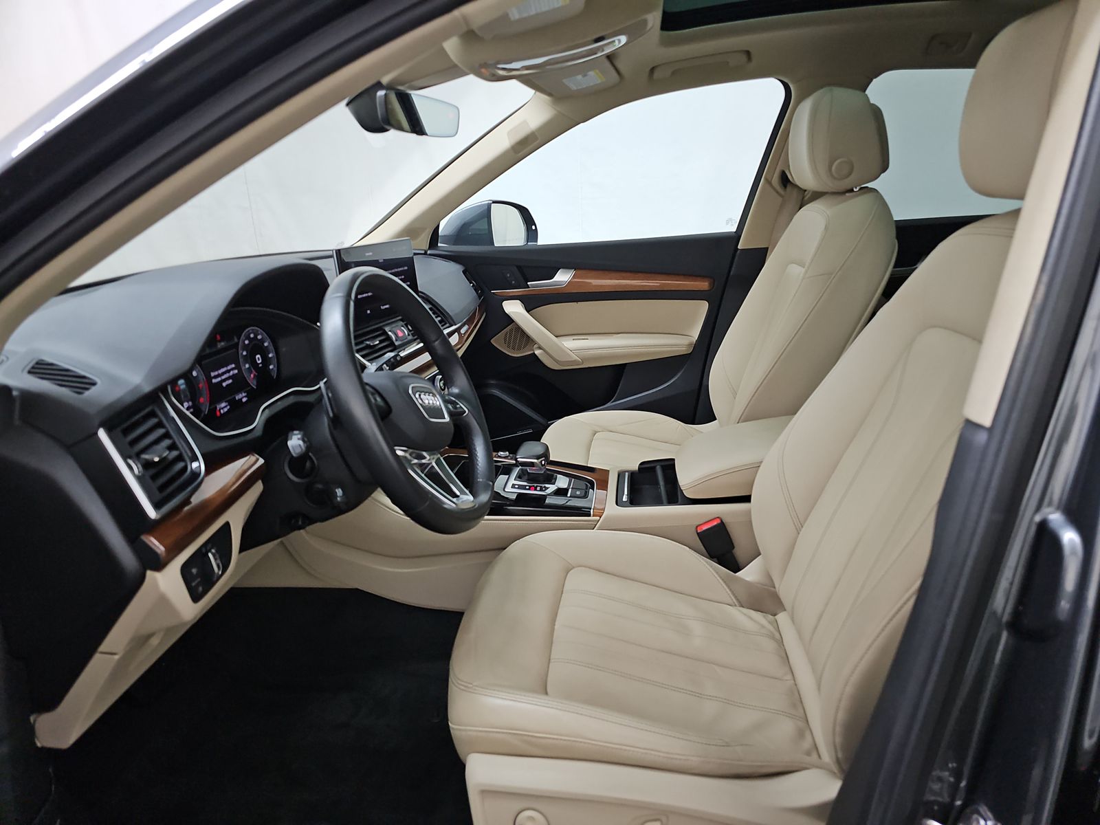 2022 Audi Q5 S line Premium Plus AWD