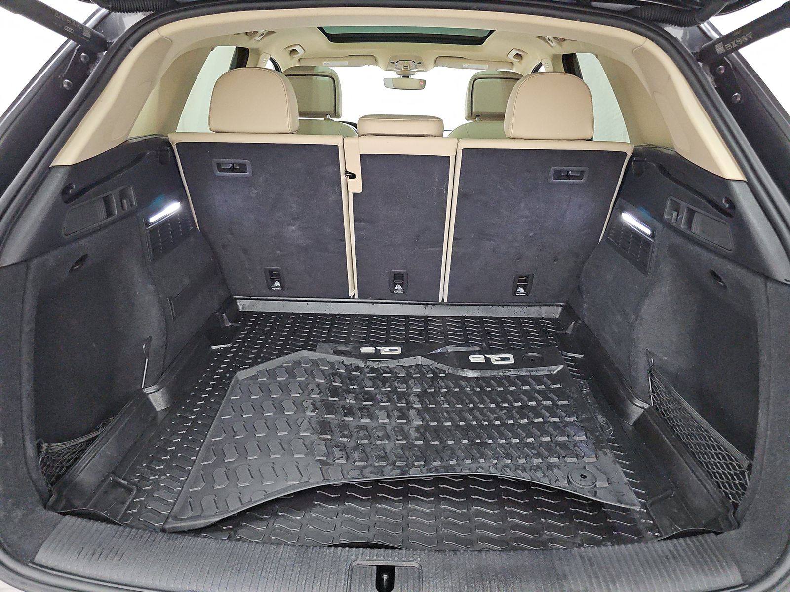 2022 Audi Q5 S line Premium Plus AWD