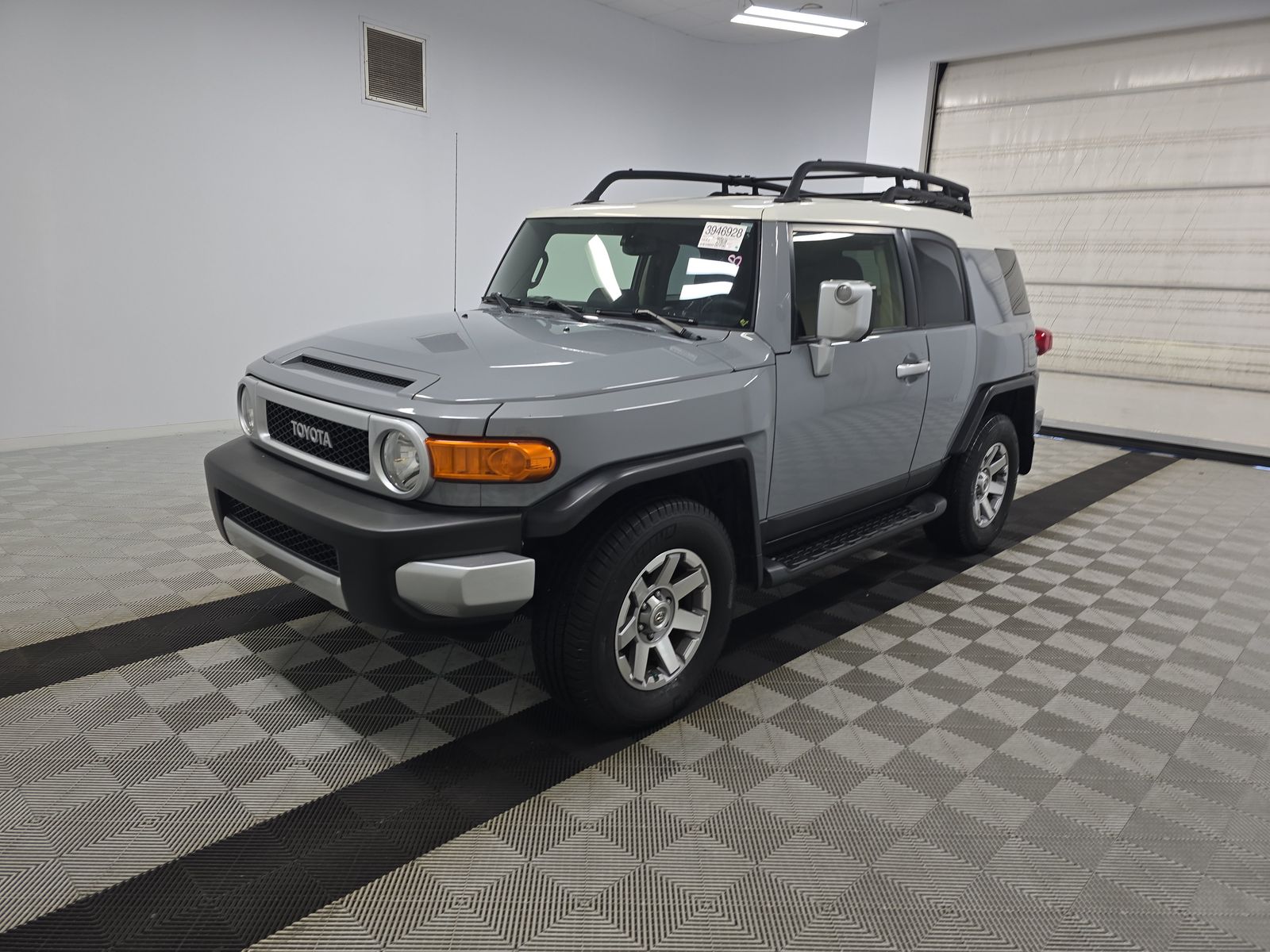 2014 Toyota FJ Cruiser Base AWD