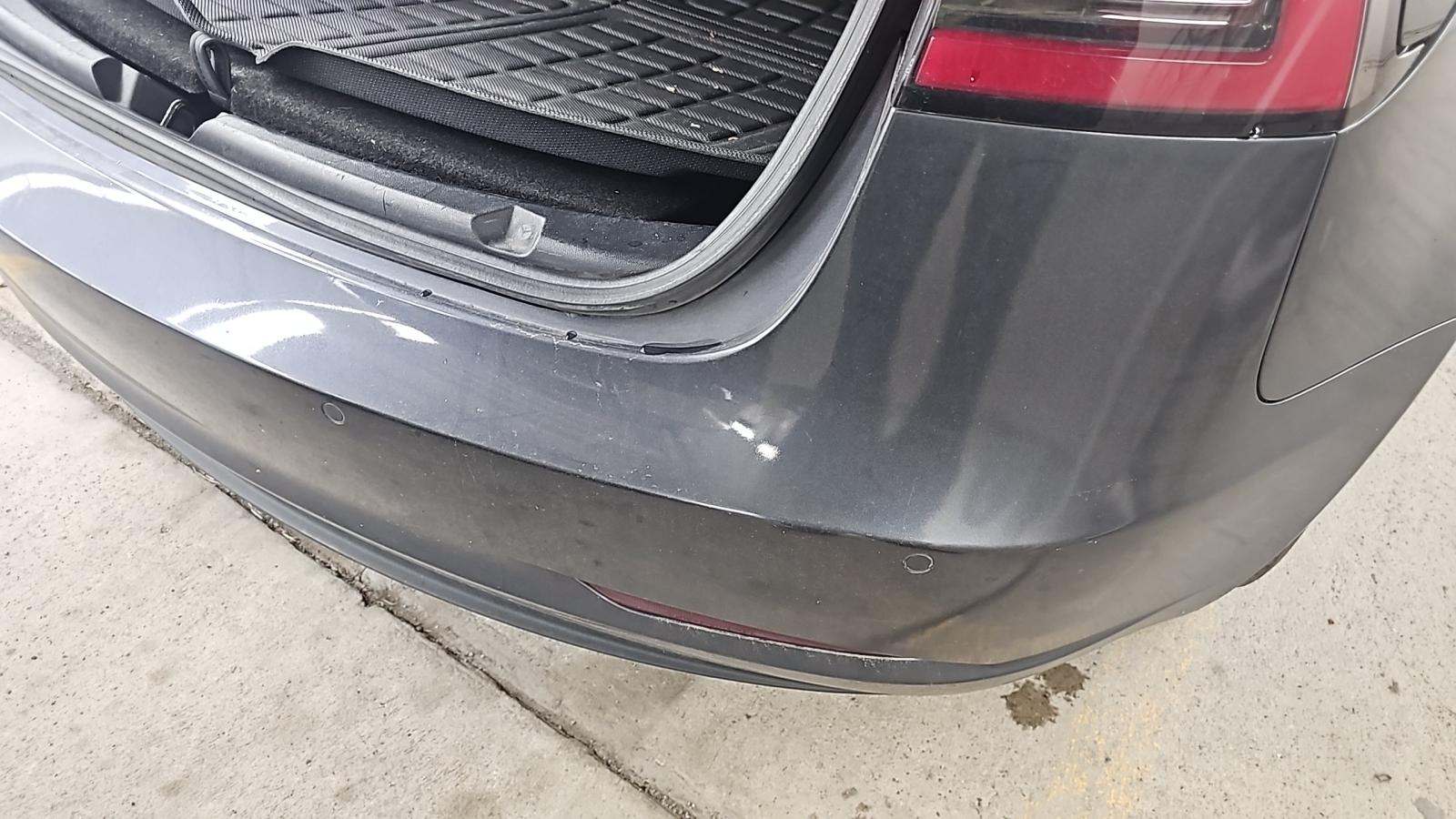 2022 Tesla Model 3 Standard Range RWD