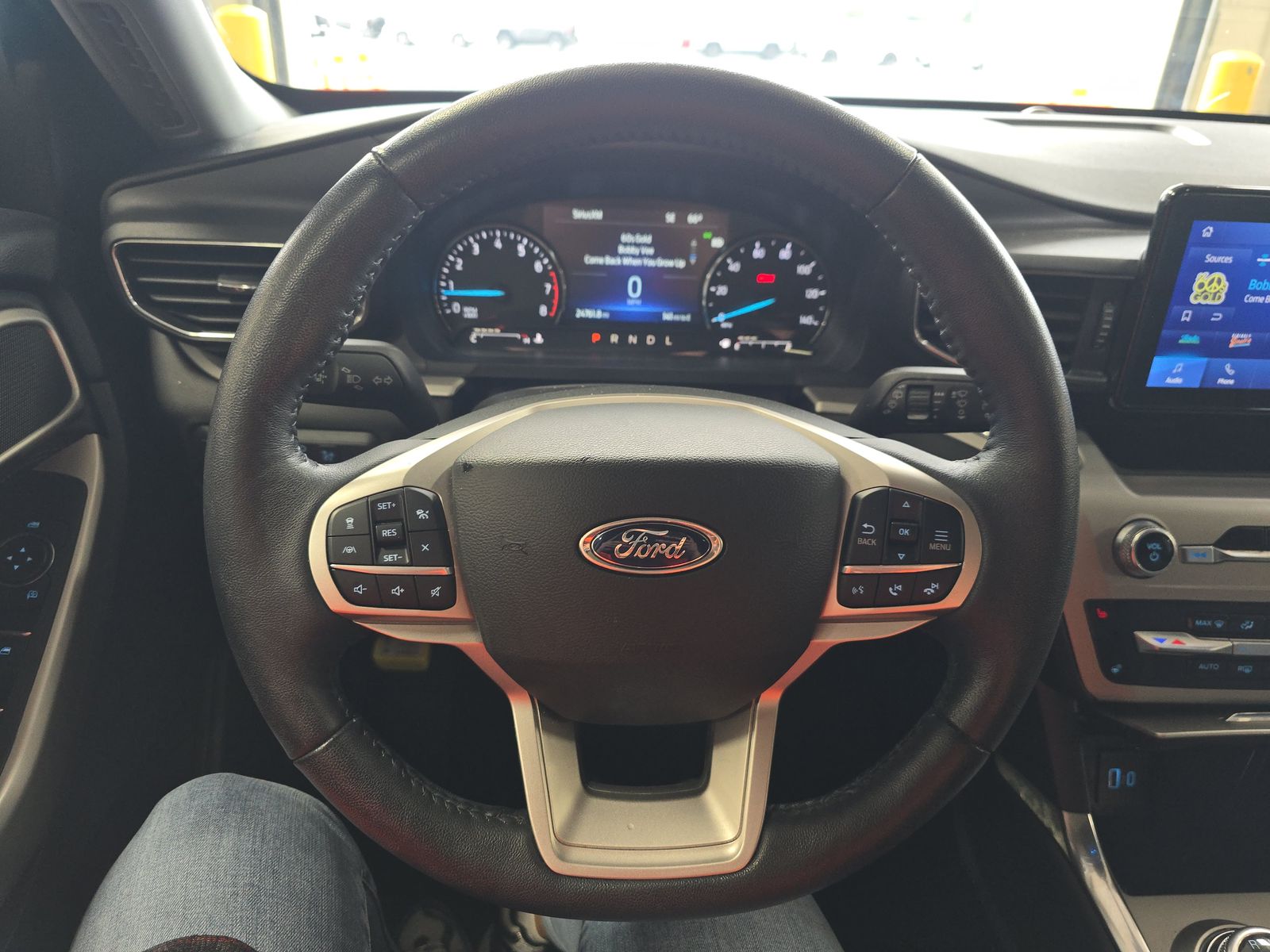 2022 Ford Explorer XLT AWD