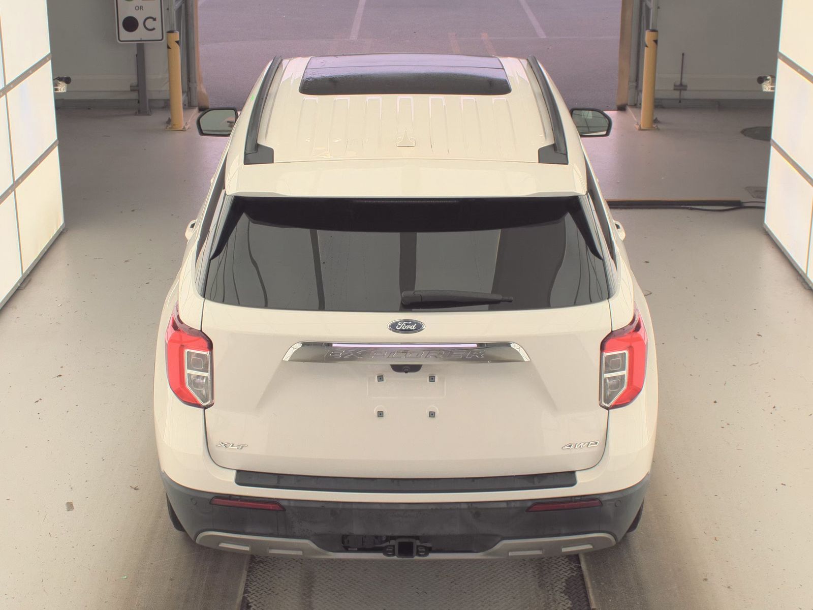 2022 Ford Explorer XLT AWD